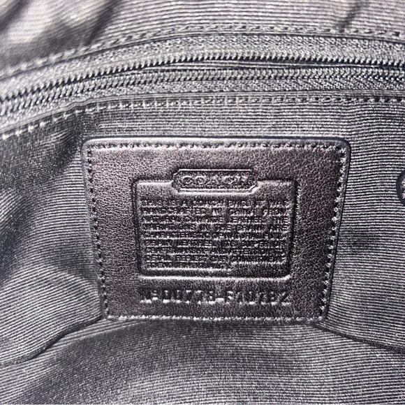 Coach Y2k Soho Black Vintage Buckle Shoulder Bag Purse D0778 F10192 - Picture 13 of 16